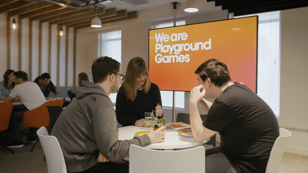 www.playground-games.com